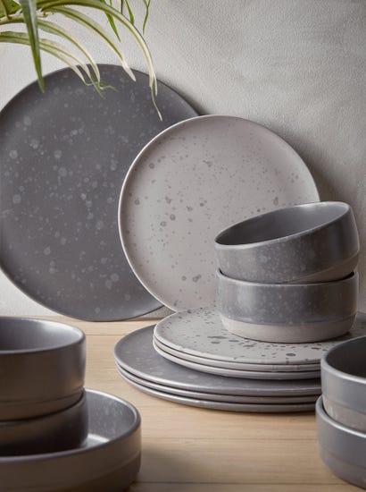Mira Dinnerware