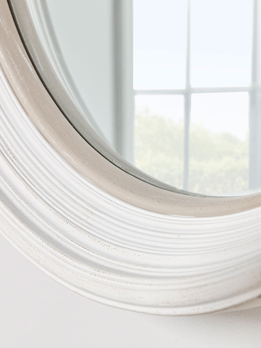White Ribbed Round Mirror