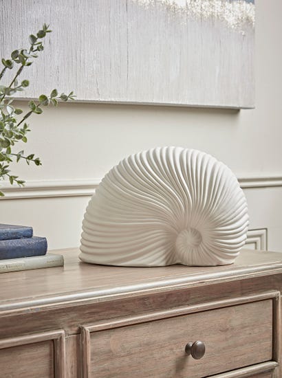 Faux Standing Shell - White