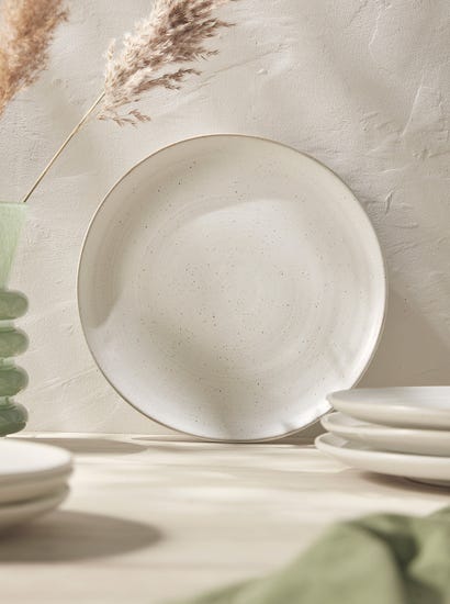 Four Ilana Dinner Plates