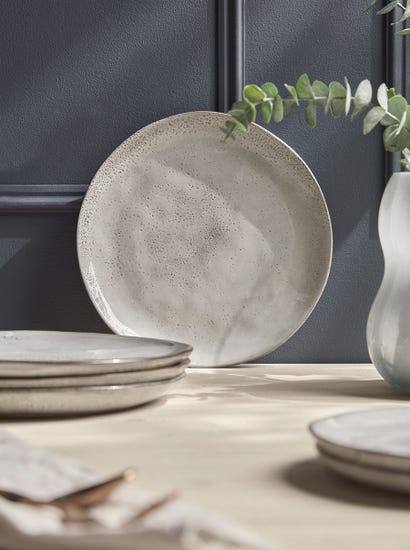 Four Lille Dinner Plates