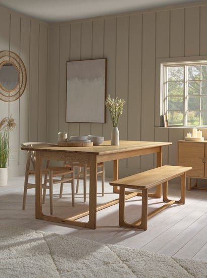 Gyda Extendable Dining Table
