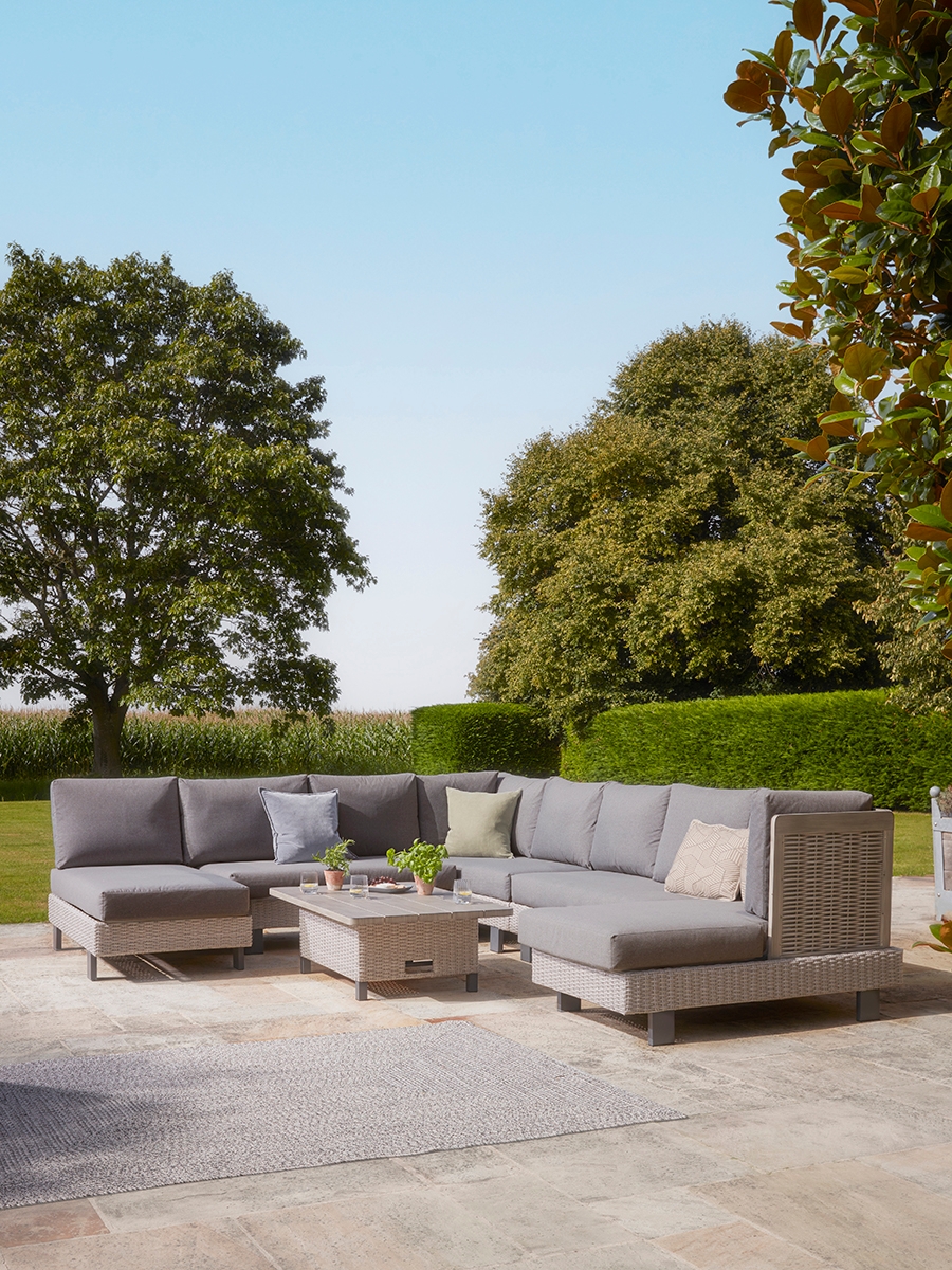 Cox and cox outdoor hot sale sofa