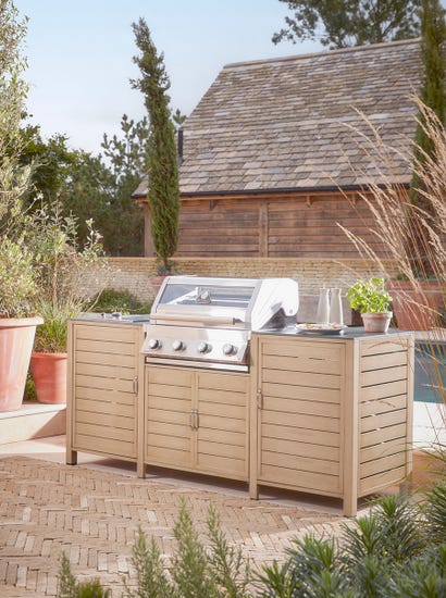Long Island BBQ & Integrated Storage Cabinet - 4 Burner