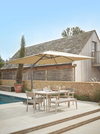 The Ultimate Rectangular Cantilever Parasol Set - Champagne