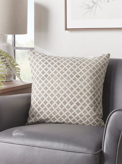 Grid Diamond Cushion Cover