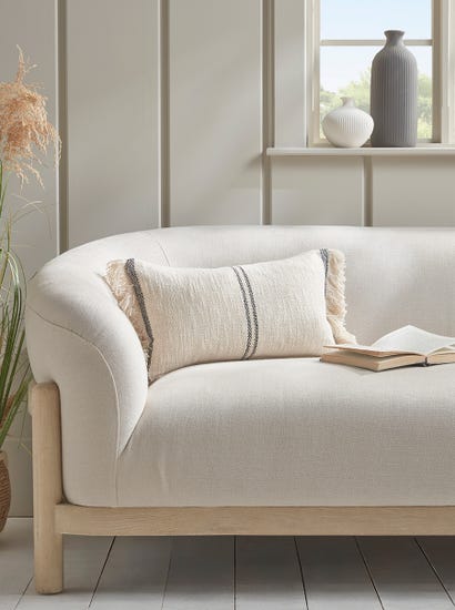 Almo Cushion