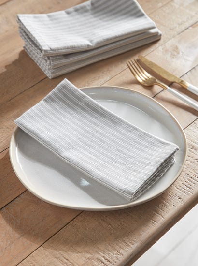 Four Anora Napkins