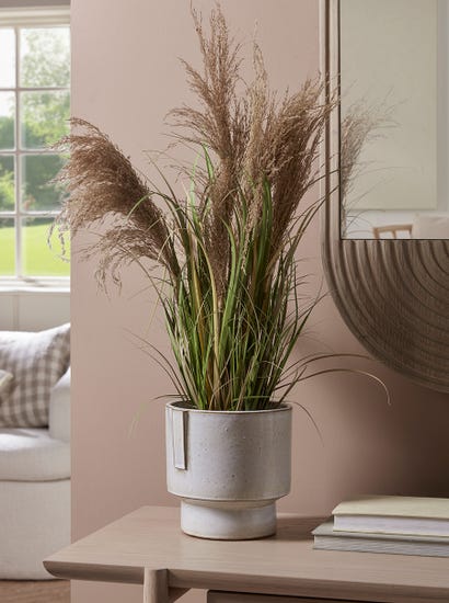 Faux Potted Pampas Grass