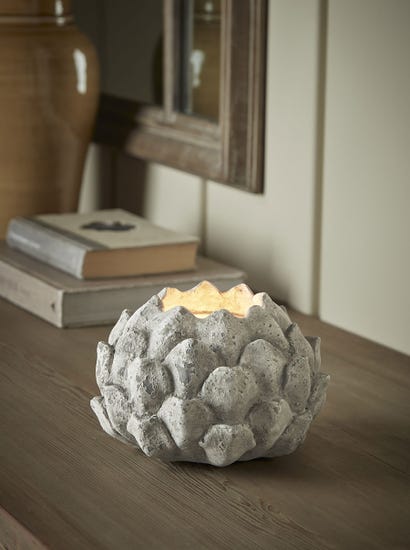 Distressed Artichoke Tealight Holder