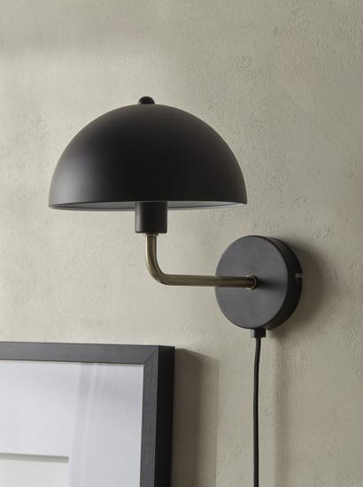 Metal Dome Wall Light - Black