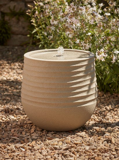 Textured Wavy Water Fountain - Khaki