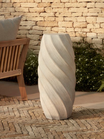 Cream Spiral Plinth
