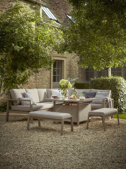 Marseille Corner Dining Set With Firepit