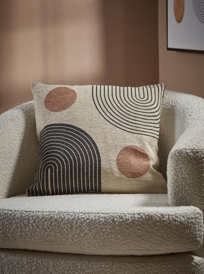 Alm Cushion