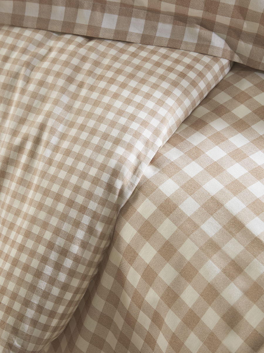 Product photograph of Cotton Gingham Duvet Set - Super King from Cox and Cox.