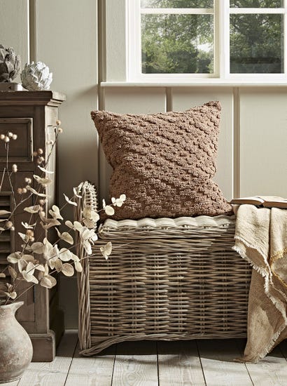 Palmer Cushion